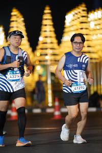 BIB: 43314, 41290
                            <button type="button" onclick="openModal(23200118)" class="btn btn-primary btn-sm float-right btn-popup" data-toggle="modal" data-target=".modal-high-quality">
                        <i class="fas fa-shopping-cart"></i> Add to Cart
                    </button>
                                            <button type="button" onclick="isThisMe(23200118, true)" class="btn btn-success btn-sm float-right btn-popup btn-isme hidden" data-toggle="tooltip" data-placement="bottom" title="นี่คือรูปของคุณใช่ไหม คลิกที่นี่เพื่อเอาเข้าอัลบั้ม">
                        <i class="fas fa-plus"></i> Add to album
                    </button>
                    <button type="button" onclick="isThisMe(23200118, false)" class="btn btn-warning btn-sm float-right btn-popup btn-isnotme hidden">
                        <i class="fas fa-ban"></i> Remove from album
                    </button>